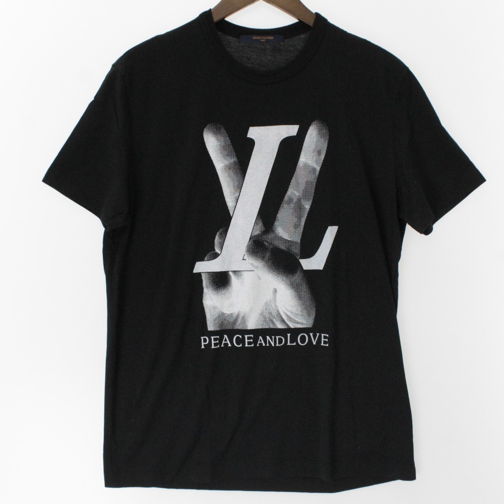 ルイヴィトンのRM182 FMB HFY79W peace and love クルーネック 半袖Tシャツの買取実績です。