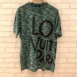 ルイヴィトンのRM191M IYD HGY12W ヴァージルアブロー ビッグロゴ ギャラクシープリントTシャツの買取実績です。