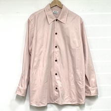 銀座本店で、アクネストゥディオズの21年春夏のFN-MN-SHIR000191のオールドピンクのガーメントダイシャツを買取ました。状態は綺麗な状態の中古美品です。