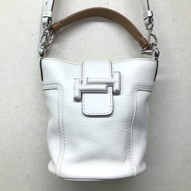 トッズのホワイト ダブルT 2WAY レザーバッグの買取実績です。