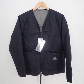 ユニフォームエクスペリメントのUE-192006 Thinsulate Ex-Soft REVERSIBLE ZIP LINERリバーシルブル 中綿ジャケットの買取実績です。
