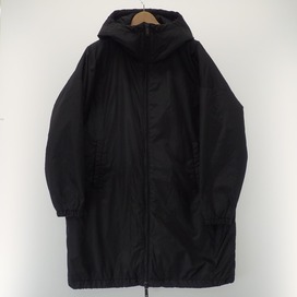 ディースクエアードの国内正規 ブラック 19AW S74AH0065 バックプリント フーデッドコートの買取実績です。