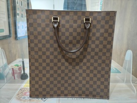 ルイヴィトンのダミエ サックプラの買取実績です。