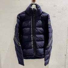 カナダグース ネイビー2731MB HYBRIDGE CW JACKET 買取実績です。