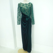 タダシショージのBAL18082L TATIS LONG-SLEEVE VELVET GOWN ドレスワンピースを買取させていただきました。宅配買取センター状態は数回使用程度の新品同様品です。