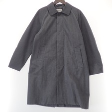 エコスタイル浜松入野店で、ヤエカの155001のグレーのステンカラーコートを買取しました。状態は使用感が少なく綺麗なお品物です。