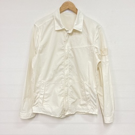 エコスタイル銀座本店で、ストーンアイランドの品番が6815116F3 ゴーストピースコレクションのダブルZIPのシャツジャケットを買取いたしました。