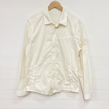 エコスタイル銀座本店で、ストーンアイランドの品番が6815116F3 ゴーストピースコレクションのダブルZIPのシャツジャケットを買取いたしました。状態は通常使用感があるお品物です。