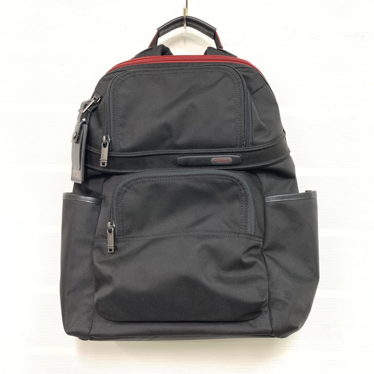 銀座本店で、トゥミの品番が263162DR4のブラック×レッドのナイロン素材