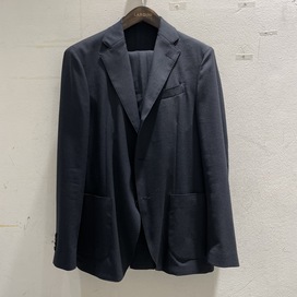 エコスタイル渋谷店で、ラルディーニのパッカブルスーツ(JN048AQ)を買取ました。