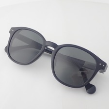 モンクレールのML0010 01A New Unisex Sunglasses　サングラスを買取させていただきました。宅配買取センター状態は若干の使用感がある中古品です。