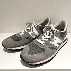 ニューバランスのグレー M990GRY  スニーカーの買取実績です。