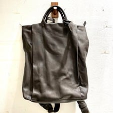 渋谷店で、ゲンテンのレザーバックパック(102253-10 クラシコ トート型リュック)を買取りました。状態は綺麗な状態の中古美品です。