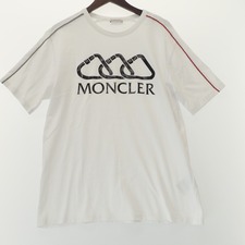 モンクレール ホワイト 2018年製 カラビナプリント Tシャツ 買取実績です。