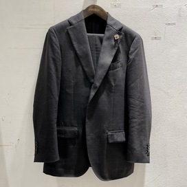ラルディーニのチャコールグレー SU.823-A ウール シングルスーツの買取実績です。