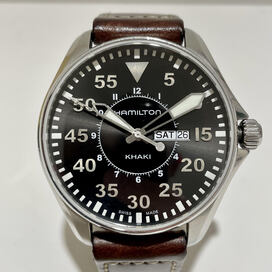 2788のH646110 カーキアビエーション パイロット デイデイト 黒文字盤 クオーツ腕時計の買取実績です。