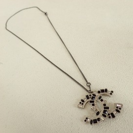 シャネルの2016年　B16K　CCココマーク×ビジュー装飾　ネックレスの買取実績です。