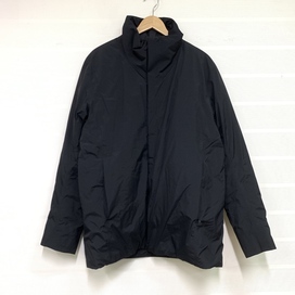 アークテリクスヴェイランスのナイロン 国内正規品 24239 ゴアテックスEULER IS Jacket 中綿入りコートの買取実績です。