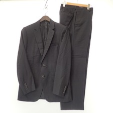 エコスタイル広尾店でディオールオムの品番が5HH1072137のウールを使用した2Bシングルスーツをお買取しました。