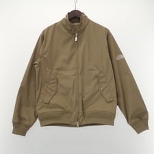 大阪心斎橋店の出張買取にて、ザノースフェイスパープルレーベルのダークベージュ、ベイヘッドクロスフィールドジャケット(NP2012N)を高価買取いたしました。状態は通常使用感のお品物です。