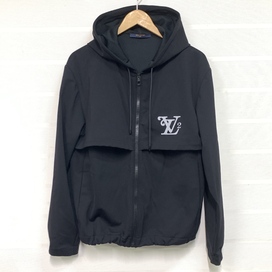 ルイヴィトンの20年秋冬 HJY14W NIGOスクエアードLVジップフードブルゾンの買取実績です。