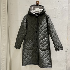 渋谷店で、ラベンハムのキルティングコート(BRUNDON FUR)を買取りました。状態は綺麗な状態の中古美品です。