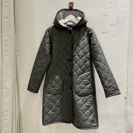 ラベンハムのグレー BRUNDON FUR フェイクファーライニング キルティングコートの買取実績です。