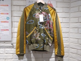 エコスタイル新宿店で、ダブルアールエルの品番MNRROTW16010114・ツアー・龍×虎スーベニアジャケットを買取しました。