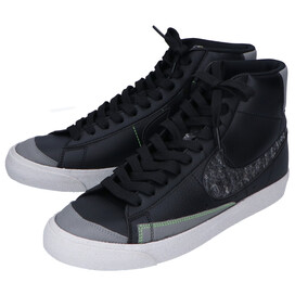 ナイキのCW6726-001 ブレーザーミッド77（BLAZER MID 77） ミドルカット レザースニーカーの買取実績です。