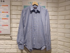 新宿店で、ルイヴィトンの品番RM18Q FFM HES50W・スリムフィット・モノグラムシャツを買取しました。状態は若干の使用感がある中古品です。