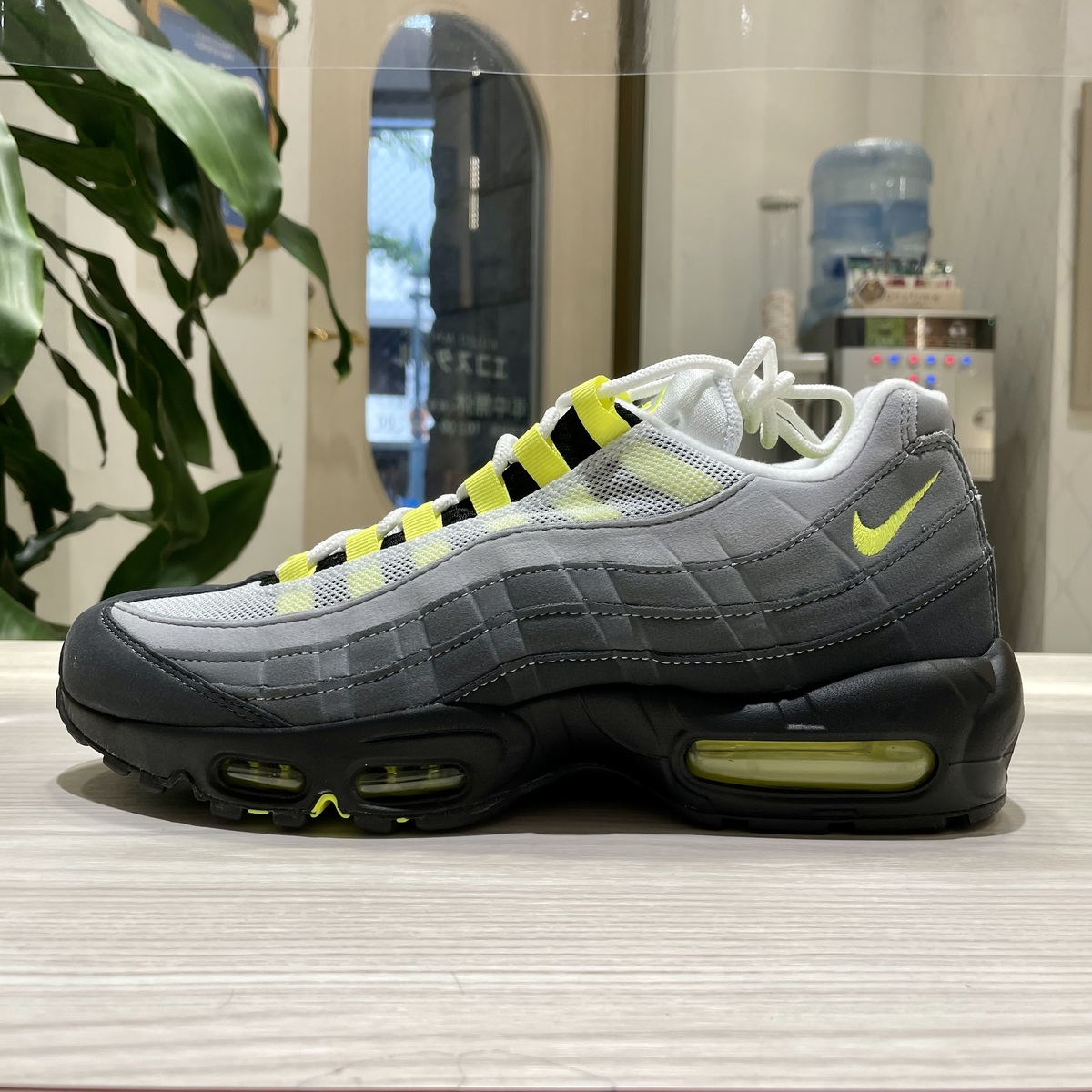 渋谷店で、ナイキのスニーカー(CT1689-001 エアマックス'95)を買取しま