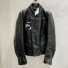 渋谷店で、ルイスレザー(×コムデギャルソン 2021年ブラックマーケット ダブルライダース)を買取ました。状態は未使用品です。