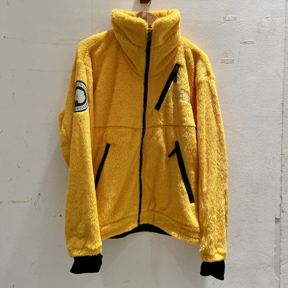 THE NORTH FACE アンタークティカパーカ サミットゴールド M