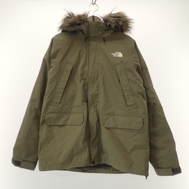 ザ・ノース・フェイスのNP61738 グレーストリクライメート(Grace Triclimate Jacket) 3WAYダウンジャケット ニュートープの買取実績です。