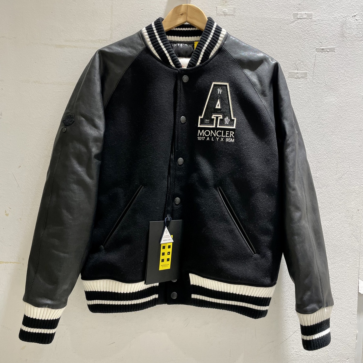 モンクレールの洋服のジーニアス 1017 ALYX 9SM 2021年製 AILANTHUS 