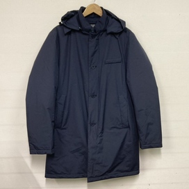 ヘルノの国内正規品 PI154UL LAMINAR SARTORIAL ENGINEERING GORE-TEX ダウンコートの買取実績です。