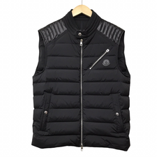 モンクレール 2020年製 国内正規品 TOLONNE GILET ダウンベスト 買取実績です。