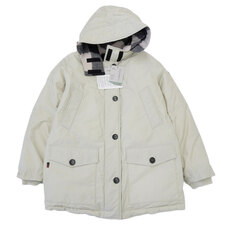 大阪心斎橋店の出張買取にて、ウールリッチのリバーシブルダウンコート(REVERSIBLE PARKA、WWCPS2768)を高価買取いたしました。状態は新品未使用品です。