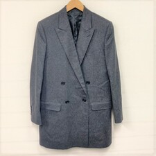 エコスタイル銀座本店で、セリーヌの品番が2V509921Cのウールダブルブレスト ジャケットを買取いたしました。