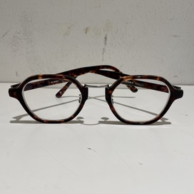 8684のデミ マッターホーン 2 セルフレーム 眼鏡の買取実績です。