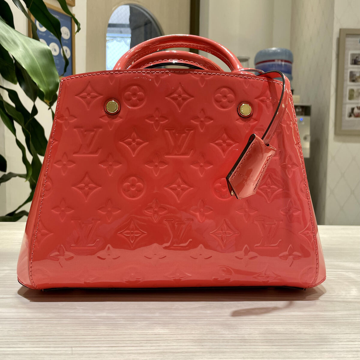 ルイヴィトンのブランドのローズリッチ 15年製 M モンテーニュbb 2wayバッグの買取価格 実績 22年4月1日公開情報 ブランド 買取の エコスタイル