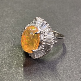 オパールのPt900 ファイヤーオパール5.47ct D1.567ct リングの買取実績です。