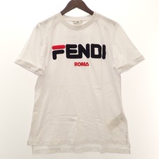 渋谷店で、レディース、フェンディ、フェンディマニアのクルーネックTシャツを買取りました。状態は綺麗な状態の中古美品です。