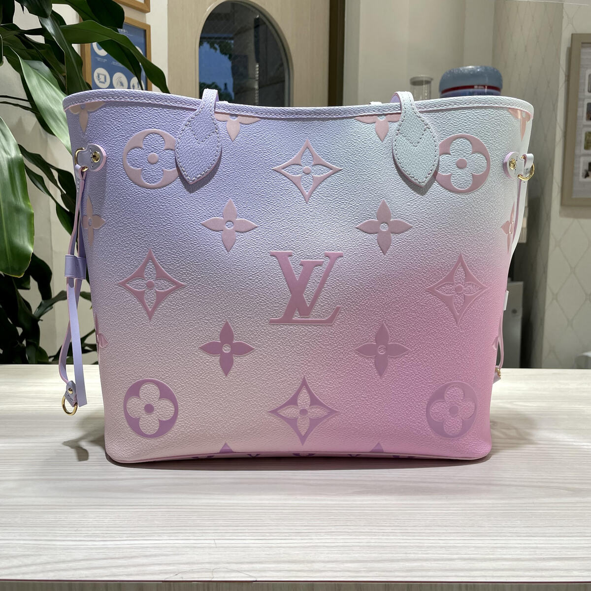 最終価格⭐️ルイヴィトン　LV ネヴァーフルMM 百貨店限定内布　オレンジ