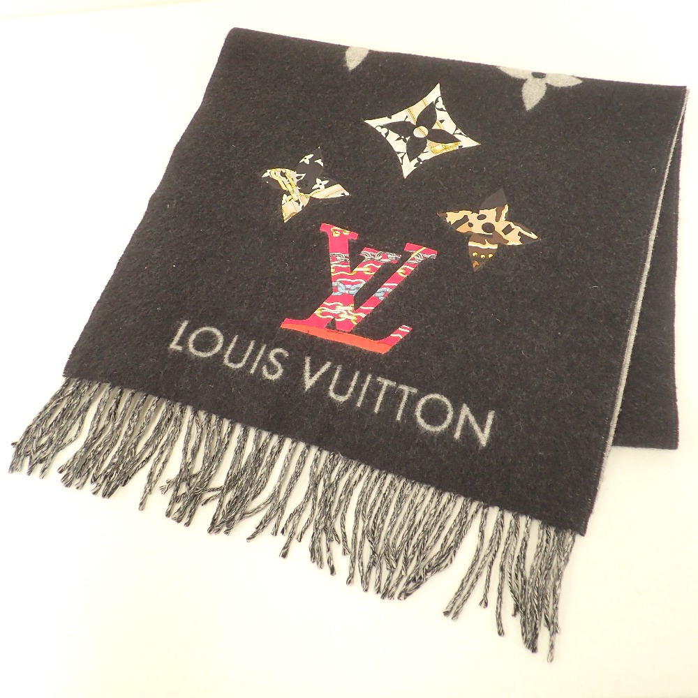 広尾店にてルイヴィトンのM76160、エシャルプ・レイキャビック ビー