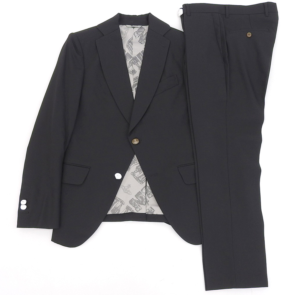 ヴィヴィアンウエストウッドマンのブラック ジャケット×パンツ 裏地総柄デザイン 2Pスーツの買取実績です。
