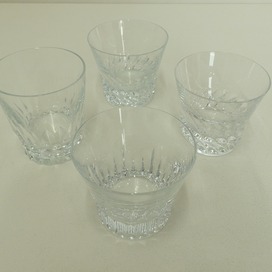 バカラのグローリア/ピカデリー/フィオラ タンブラー・ロックグラス 計4客セットの買取実績です。