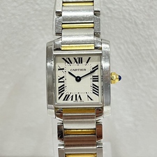 エコスタイル浜松入野店で、カルティエのSS×PG素材のタンクフランセーズのクォーツ時計、W51027Q4を買取ました。状態は若干の使用感がある中古品です。