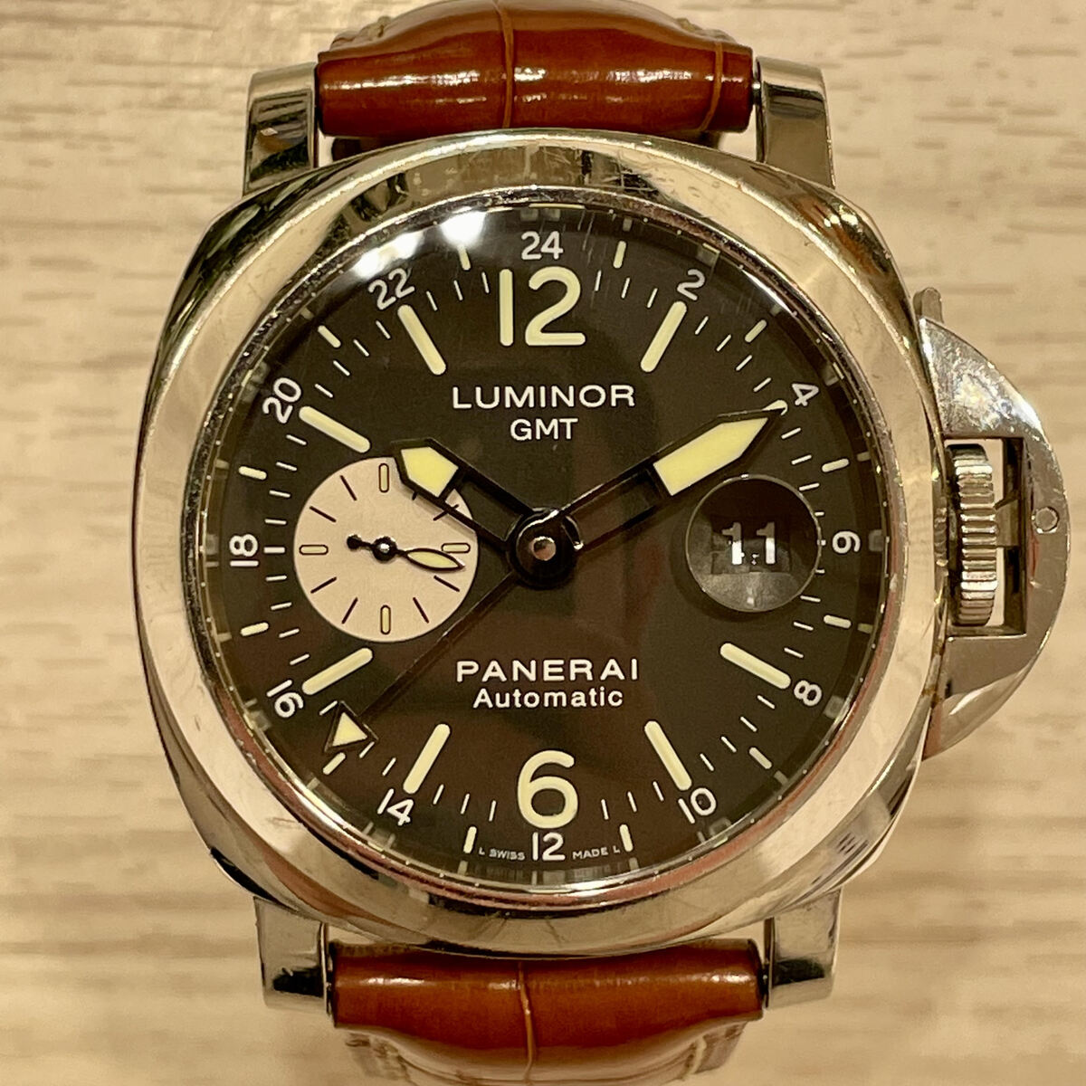 パネライのSSケース PAM00088 ルミノールGMT 自動巻き時計の買取実績です。