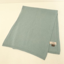 銀座本店で、エルメスのカシミヤ100％のニットマフラーを買取いたしました。状態は傷などなく非常に良い状態のお品物です。